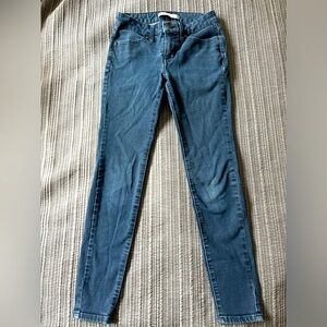 LC Lauren Conrad Super Skinny Jeans